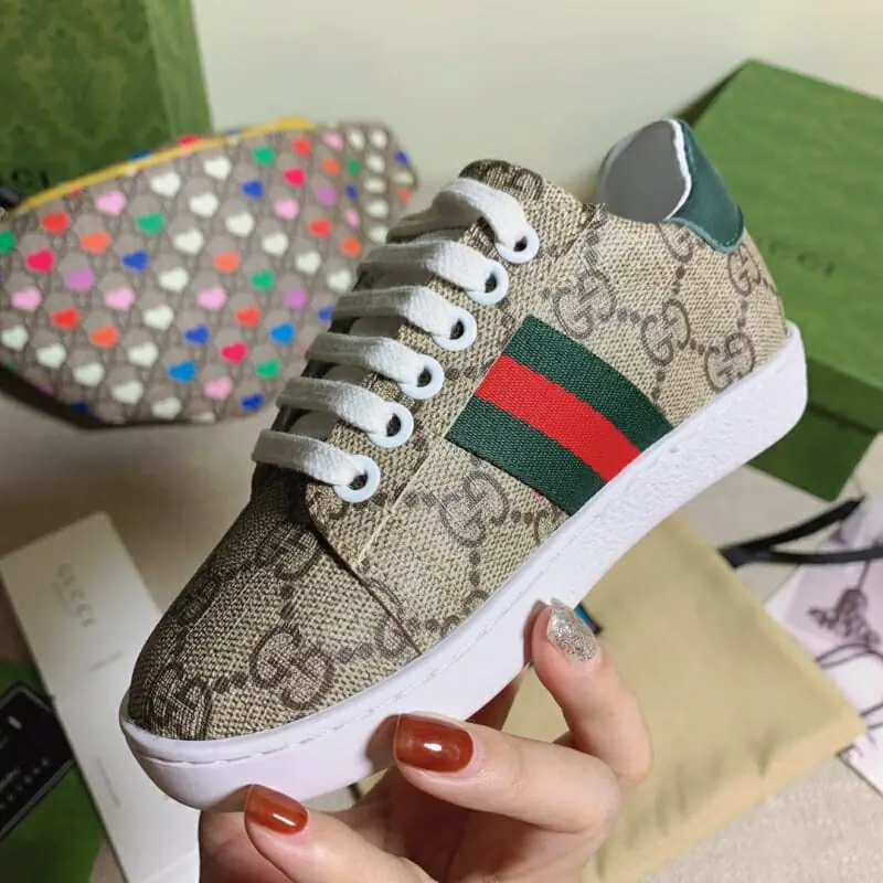 gucci enfants' chaussures pour enfants s_117b5404